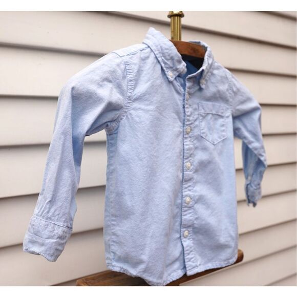 Old Navy Toddler Boys Chambray Blue Button Up - Picture 3 of 6